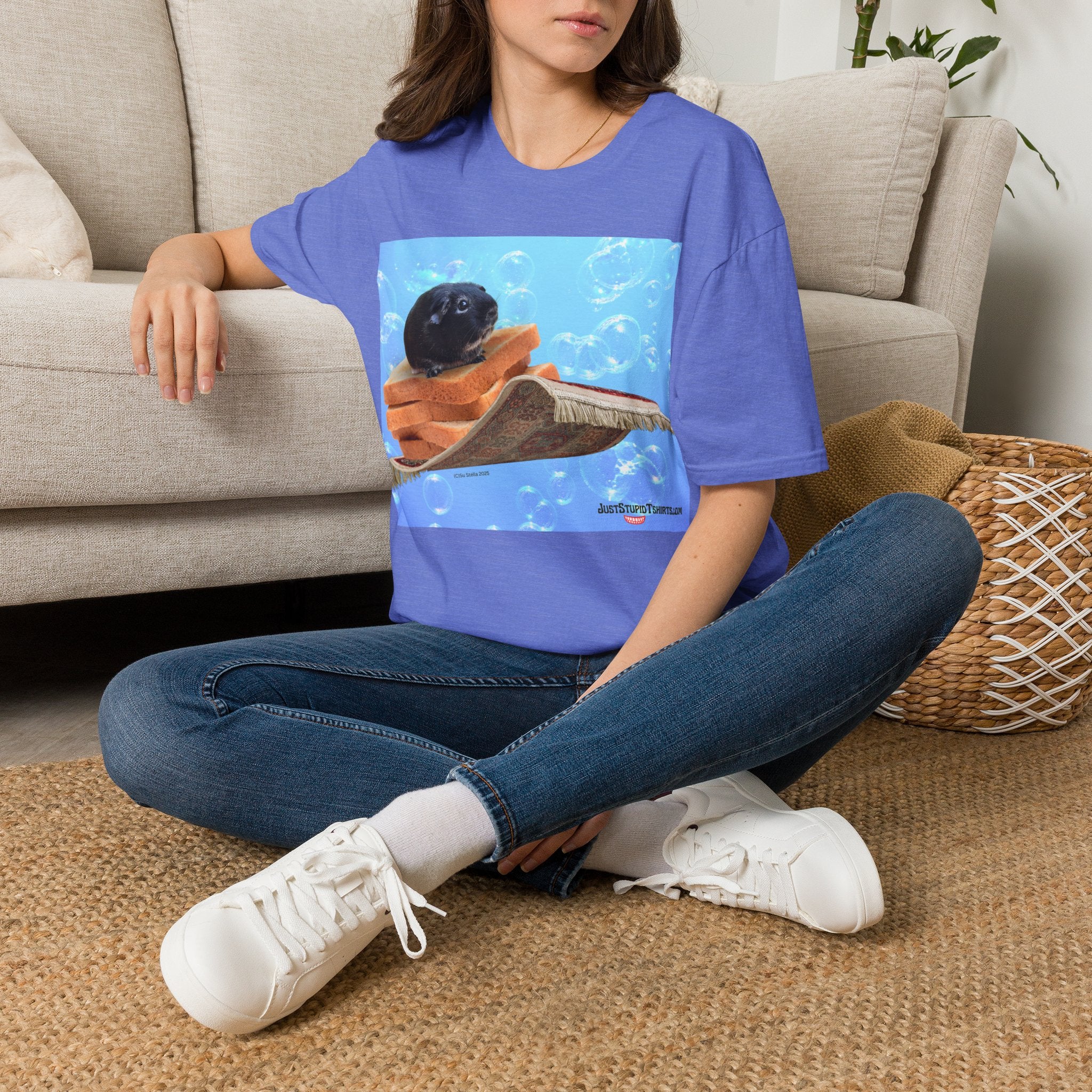 Bubbles the  Guinea Pig on Toast- Kid gift for youth, artists, animal lovers - funny tshirt illustrated